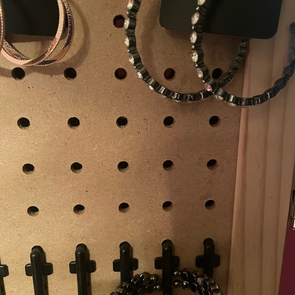 Jewelry Bundle (5) - Picture 2 of 8